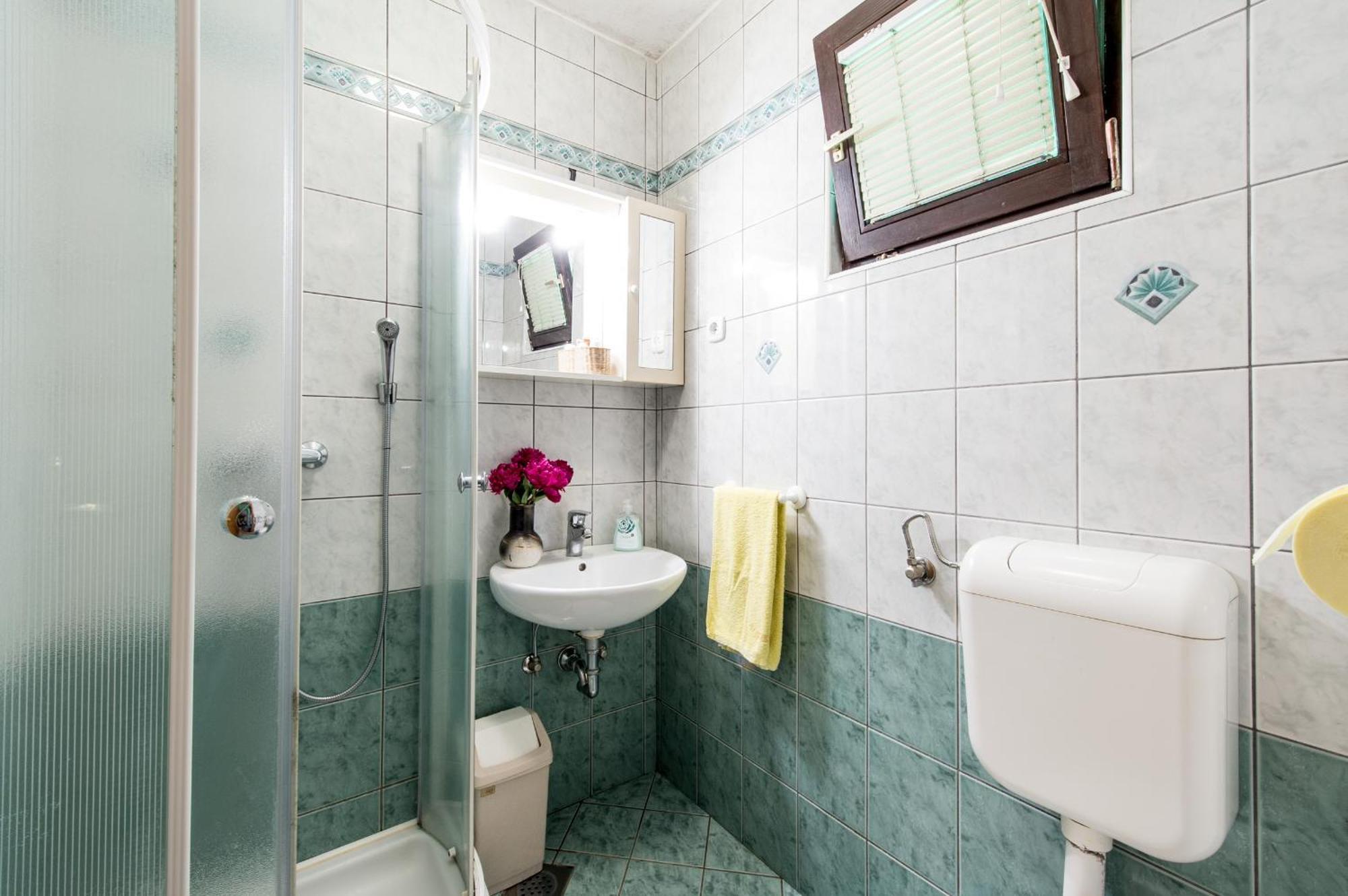 Apartments Jaka Dolenjske Toplice Phòng bức ảnh