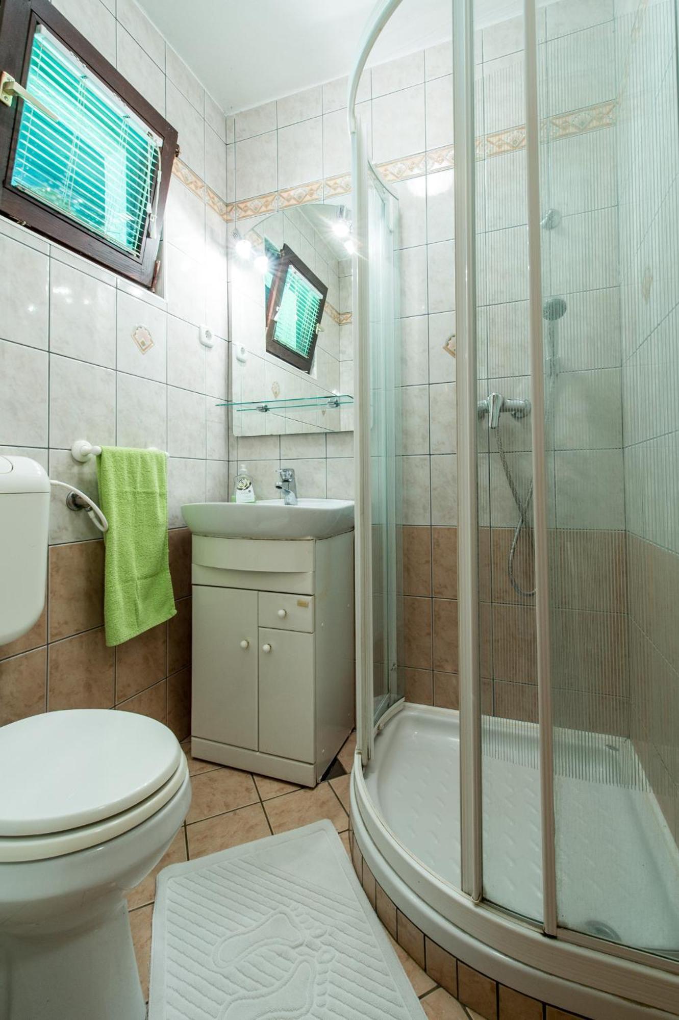 Apartments Jaka Dolenjske Toplice Phòng bức ảnh