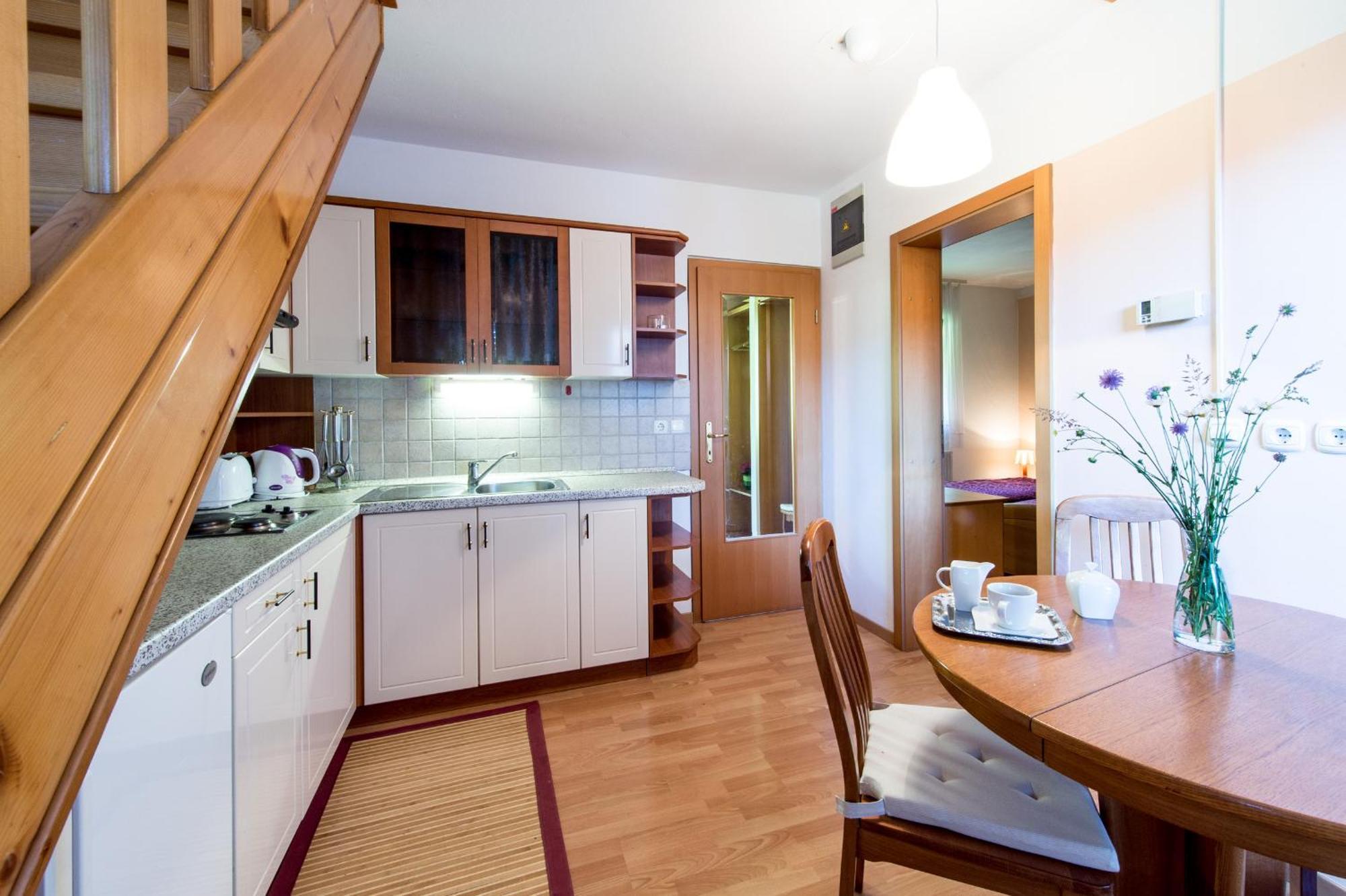Apartments Jaka Dolenjske Toplice Phòng bức ảnh