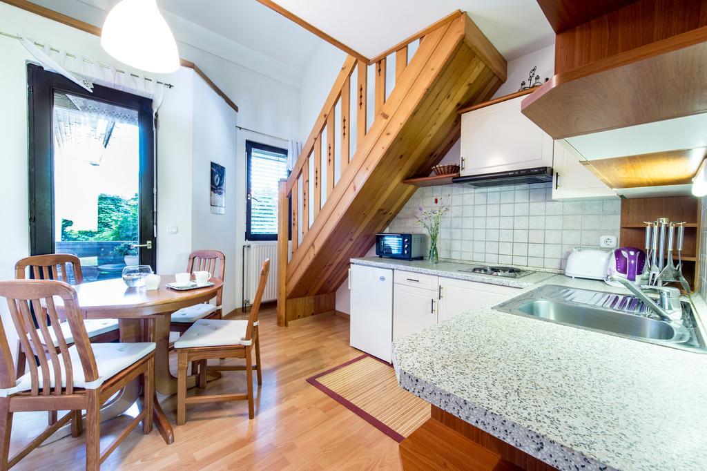 Apartments Jaka Dolenjske Toplice Ngoại thất bức ảnh
