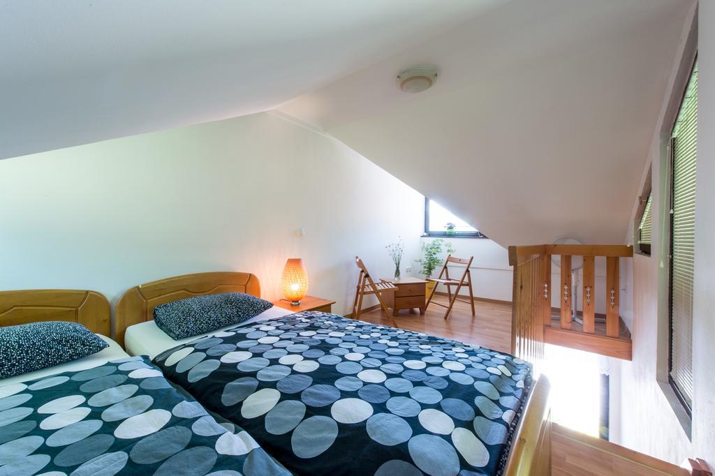 Apartments Jaka Dolenjske Toplice Ngoại thất bức ảnh